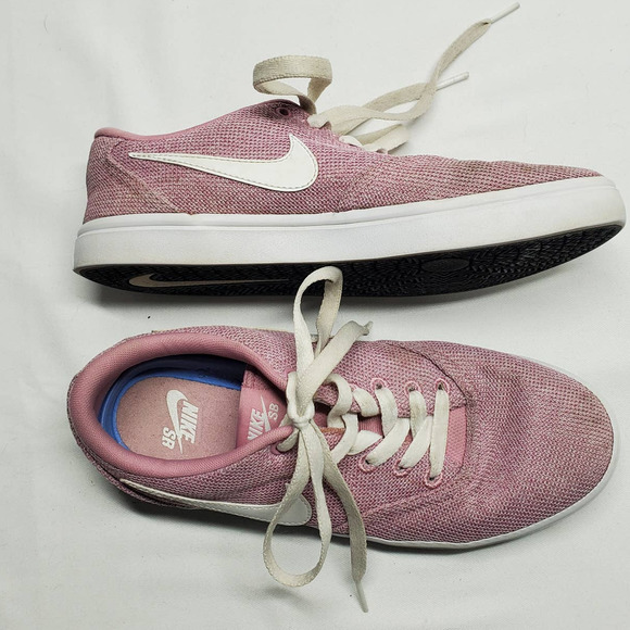 Nike Shoes - Nike Woman's 8 SB Check Solar Pink Canvas Sneaker